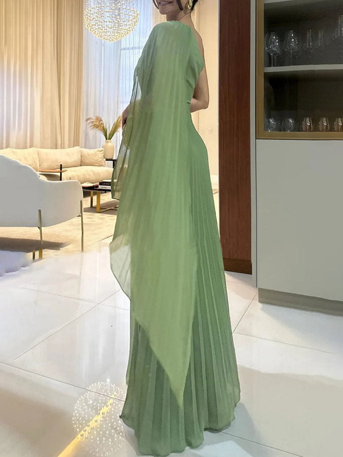 Elegant Flowing Pleated Off-the-Shoulder Maxi Dress